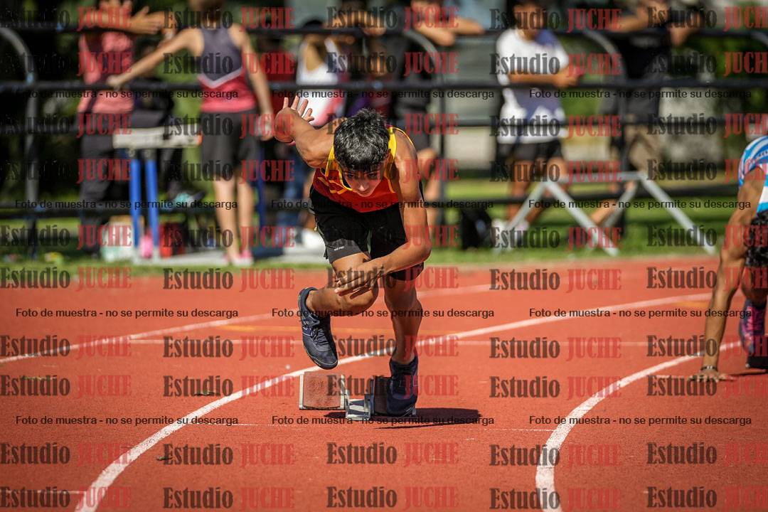 Fotos de los 200 m llanos de varones