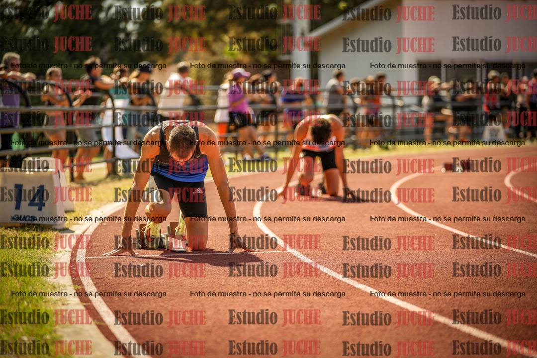Fotos de los 400 m llanos de varones