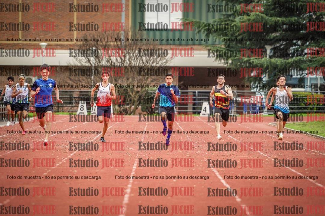 Fotos de los 200 m llanos de varones