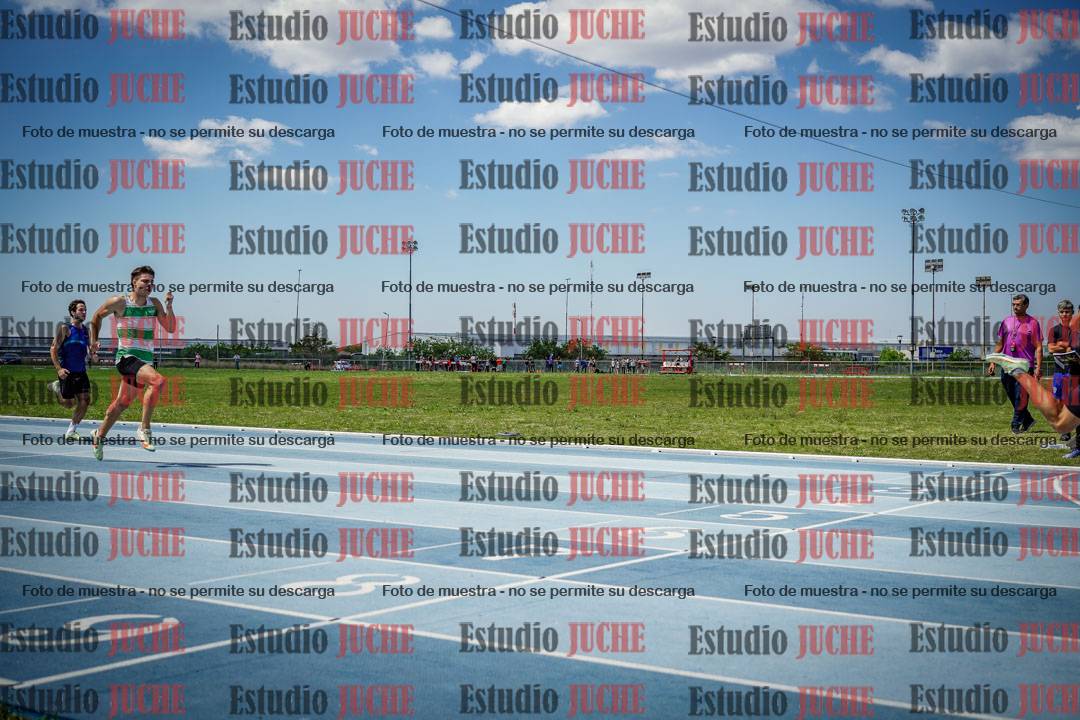 Fotos de los 400 m llanos de varones