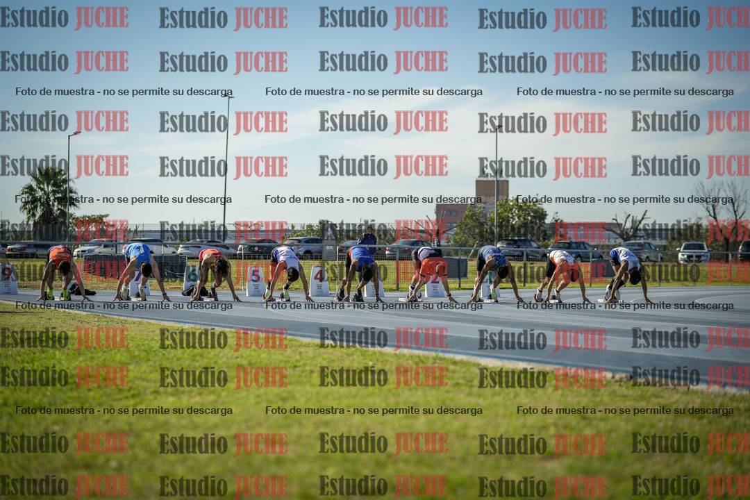 Fotos de los 100 m llanos de varones - FINAL