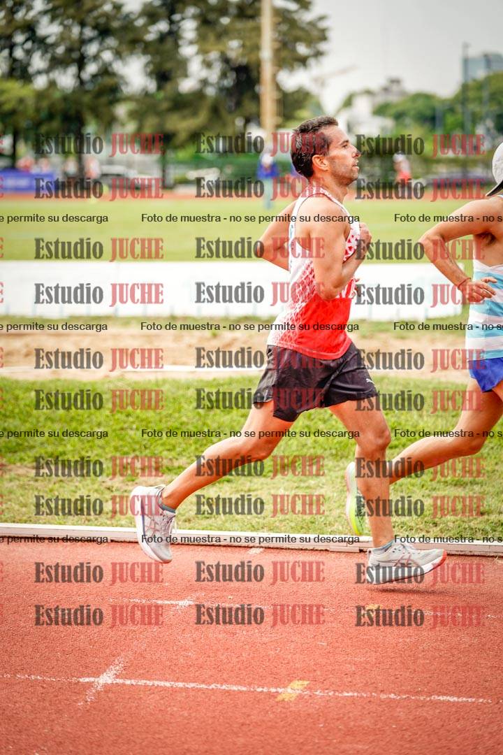 Fotos de los 3000 m llanos de varones