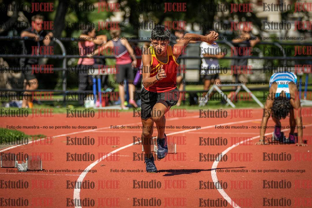 Fotos de los 200 m llanos de varones