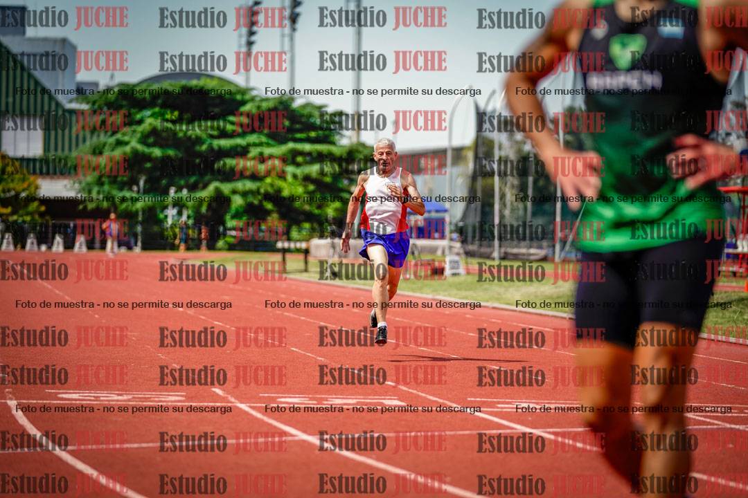 Fotos de los 400 m llanos de varones