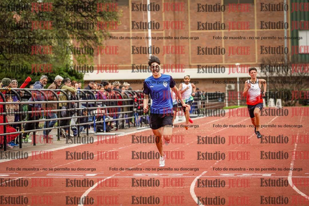 Fotos de los 200 m llanos de varones