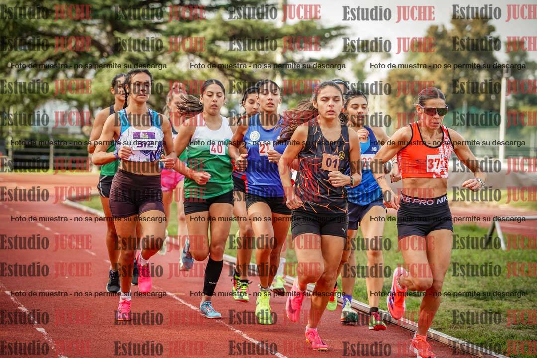 Fotos de los 1500 m llanos de mujeres