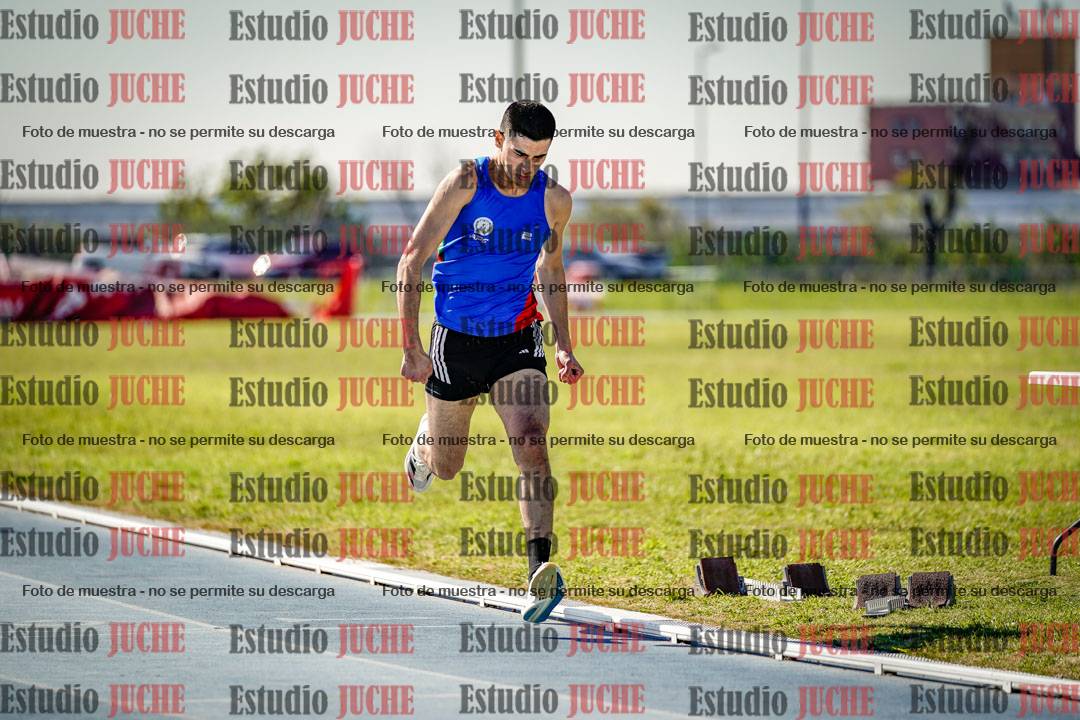 Fotos de los 400 m llanos de varones