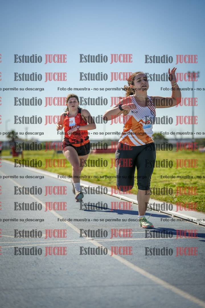 Fotos de los 5000 m llanos de mujeres y varones