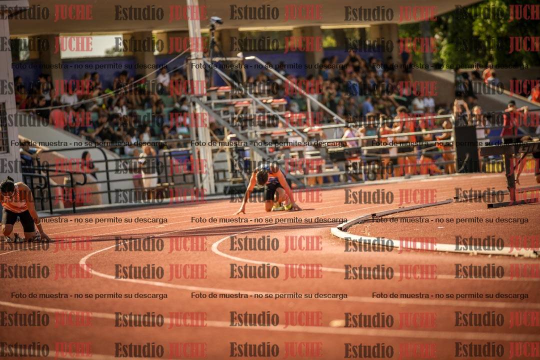 Fotos de los 400 m llanos de varones