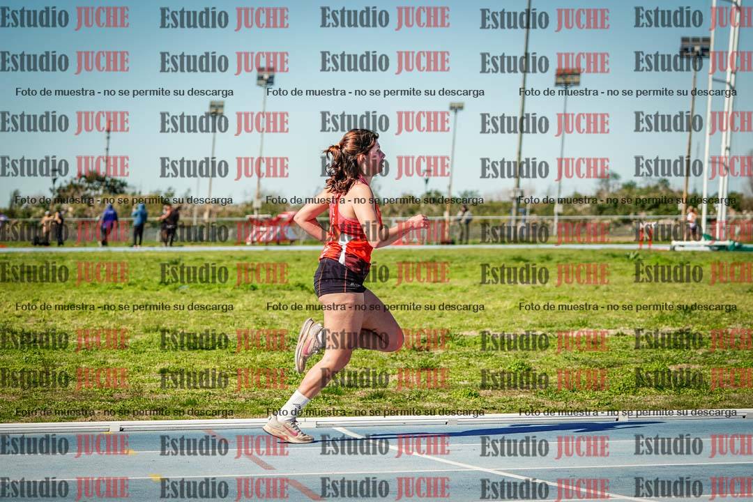 Fotos de los 5000 m llanos de mujeres y varones