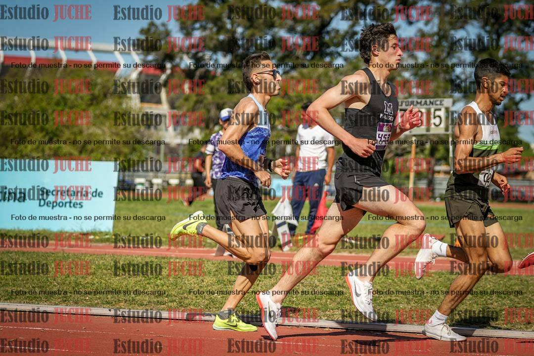 Fotos de los 5000 m llanos de varones