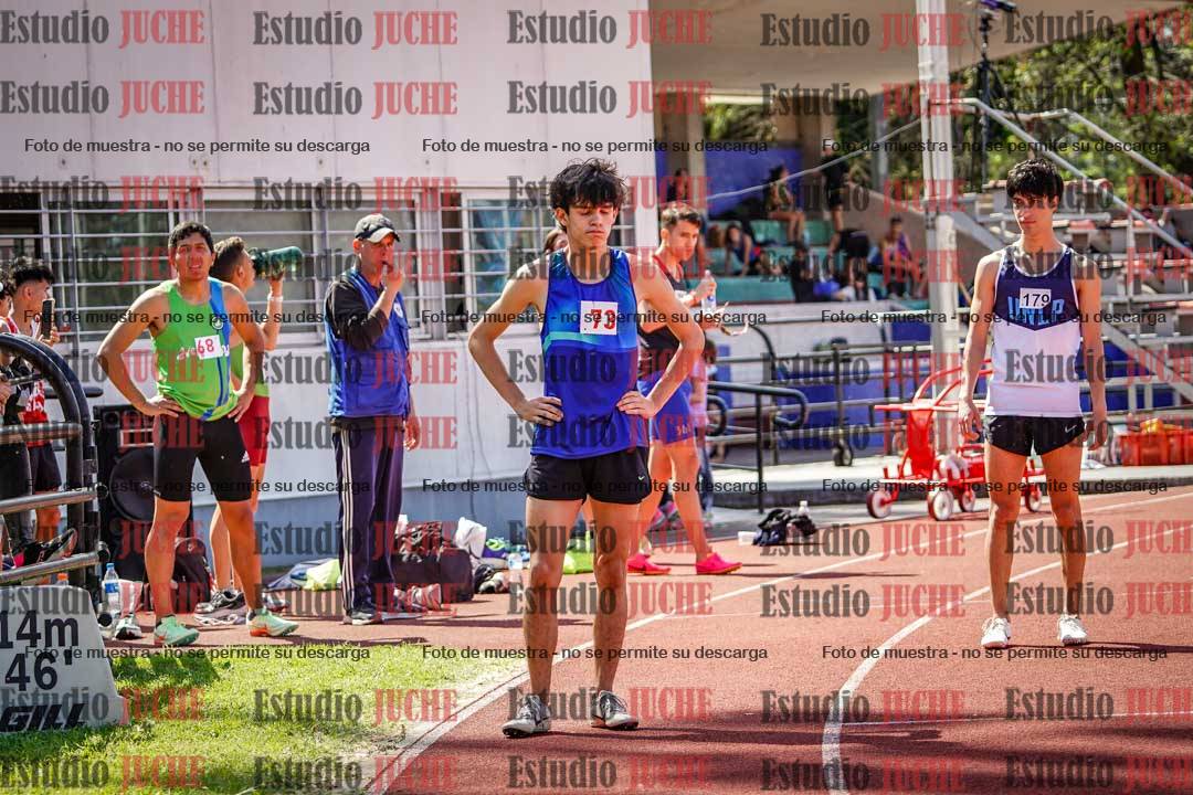 Fotos de los 800 m llanos de varones