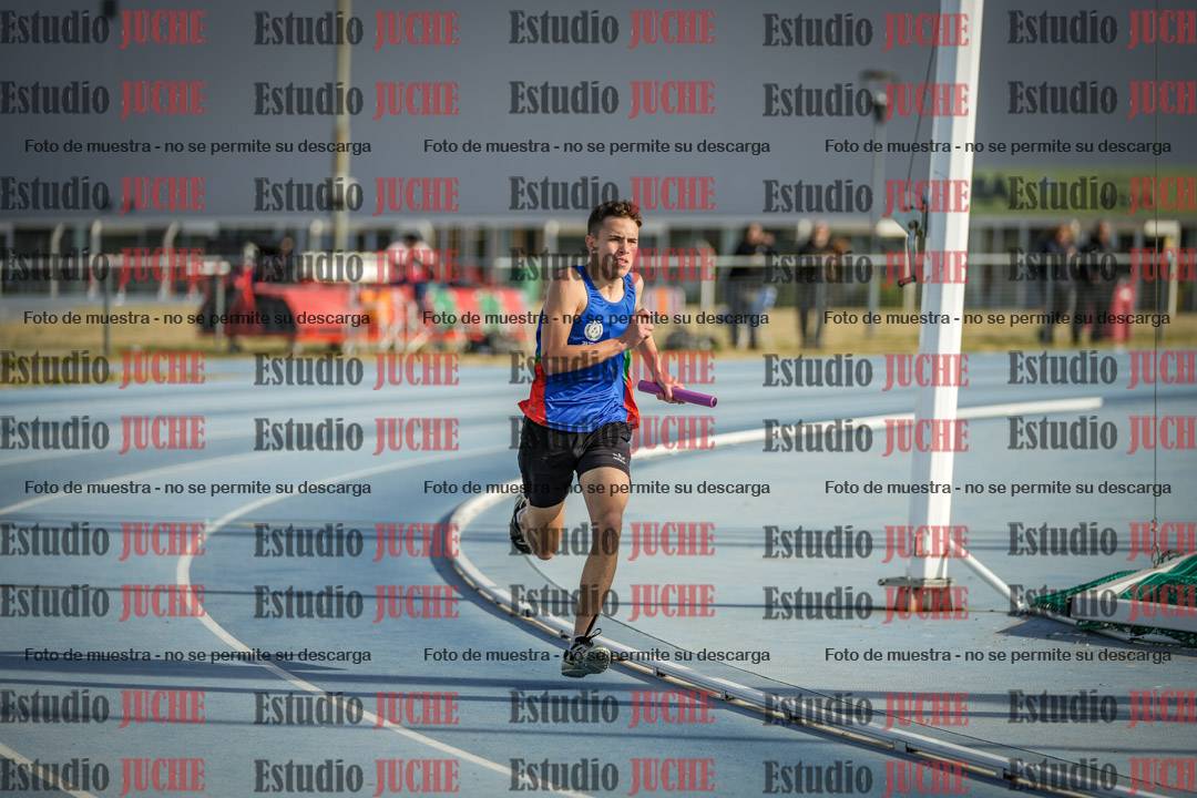 Fotos de las Postas 8x200 m mixta