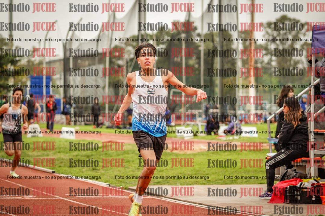 Fotos de los 200 m llanos de varones