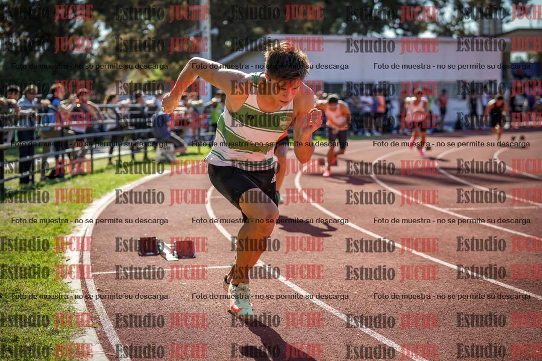 Fotos de los 400 m llanos de varones