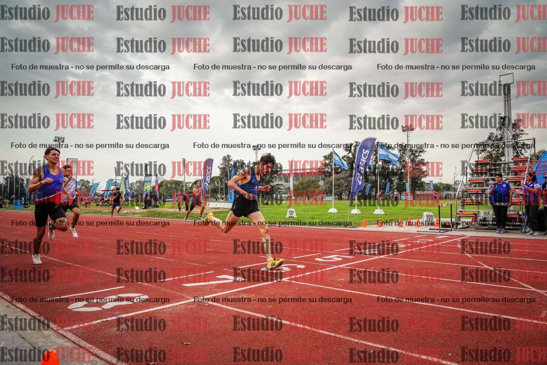 Fotos de los 400 m llanos de varones - FINAL
