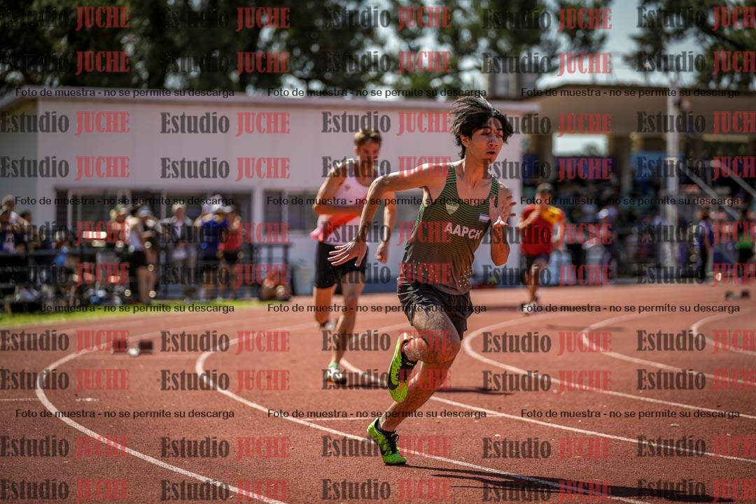 Fotos de los 400 m llanos de varones
