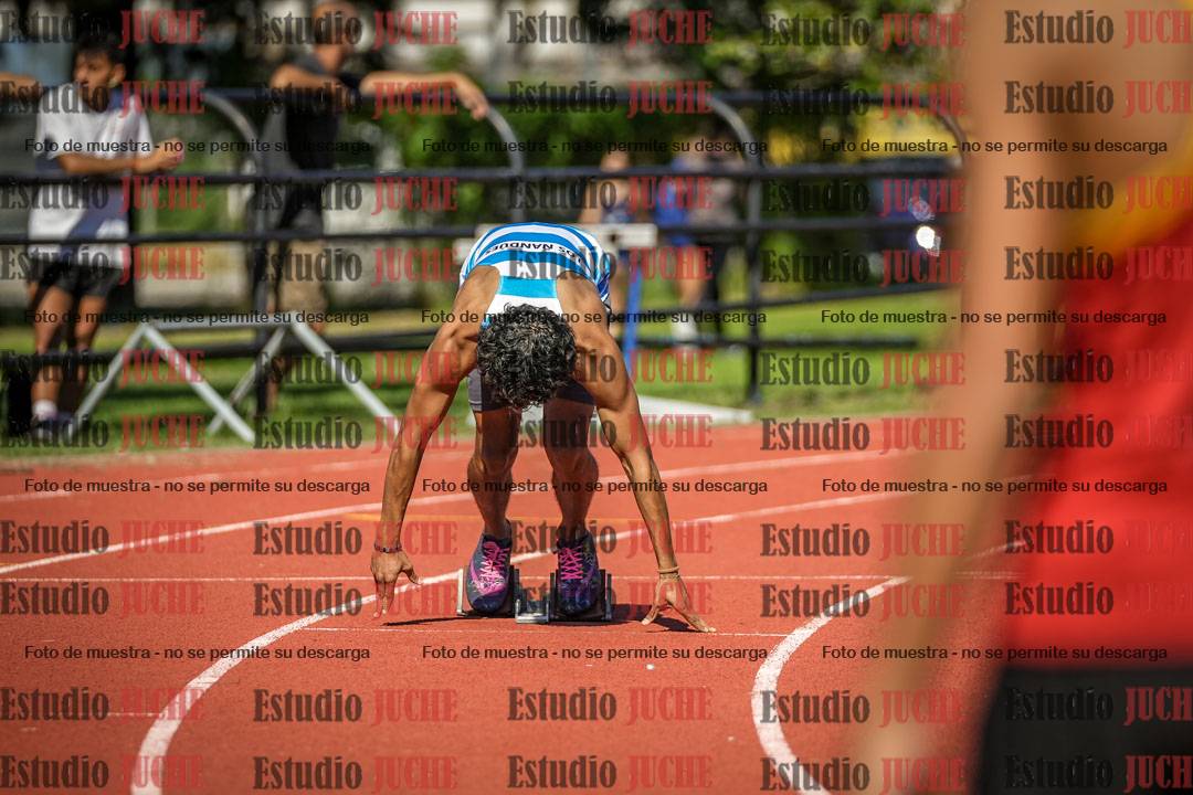 Fotos de los 200 m llanos de varones