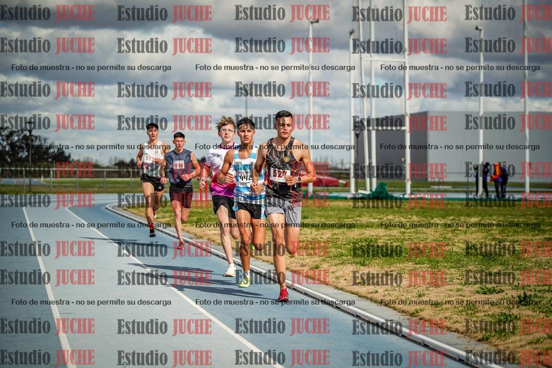 Fotos de los 5000 m llanos de varones