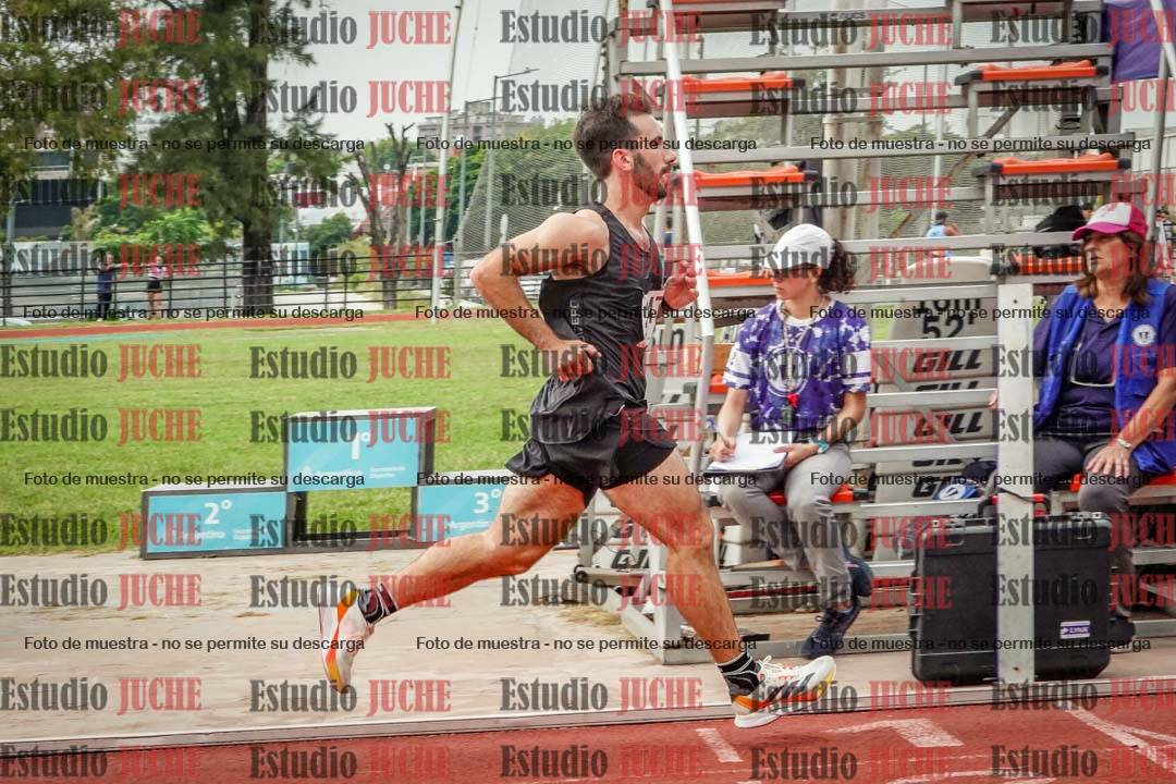 Fotos de los 3000 m llanos de varones