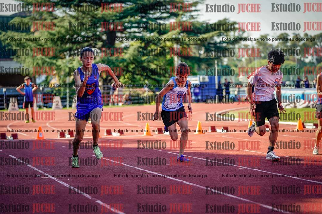 Fotos de los 80 m de varones