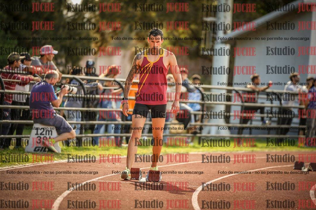 Fotos de los 400 m llanos de varones