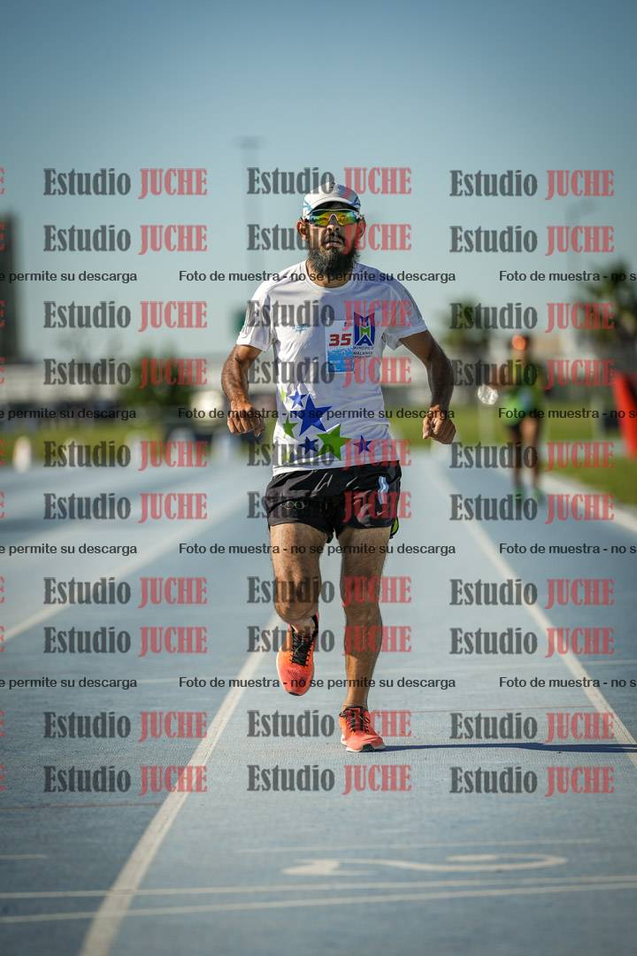 Fotos de los 1500 m llanos de varones