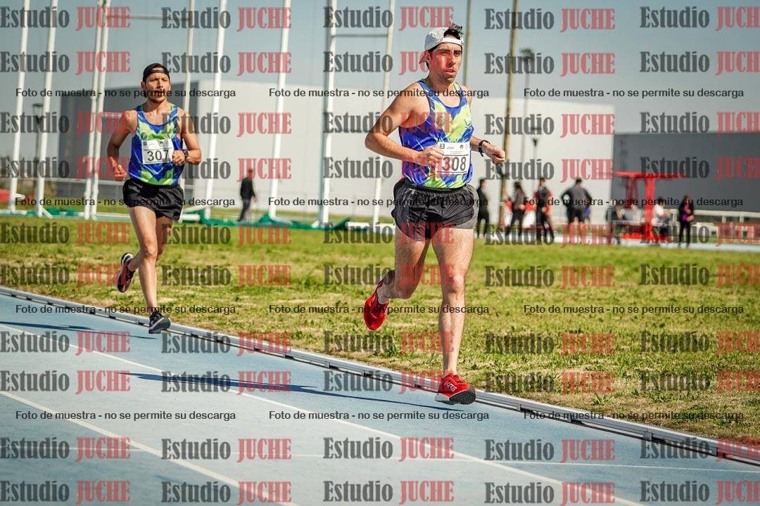 Fotos de los 3000 m llanos de varones