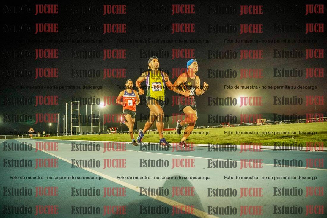 Fotos de los 3000 m llanos de varones