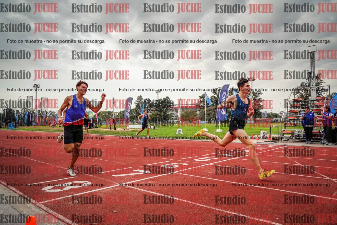 Fotos de los 400 m llanos de varones - FINAL