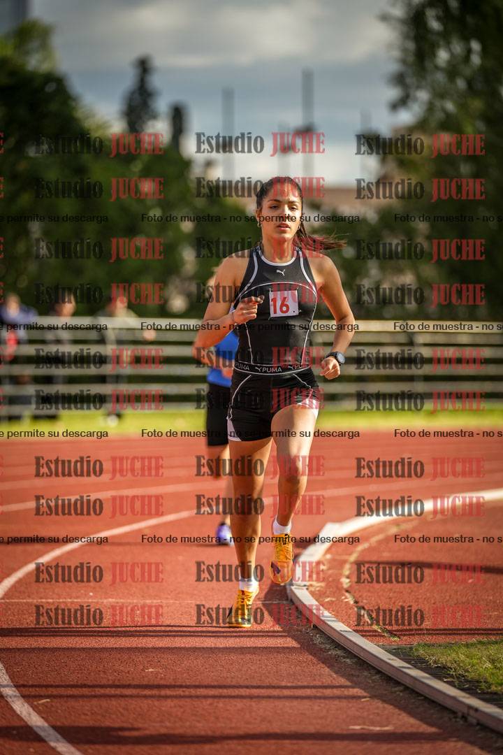Fotos de los 1500 m llanos de mujeres