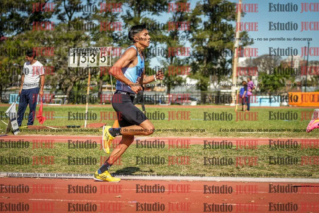Fotos de los 5000 m llanos de varones