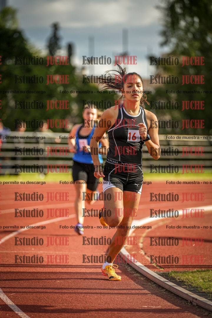 Fotos de los 1500 m llanos de mujeres
