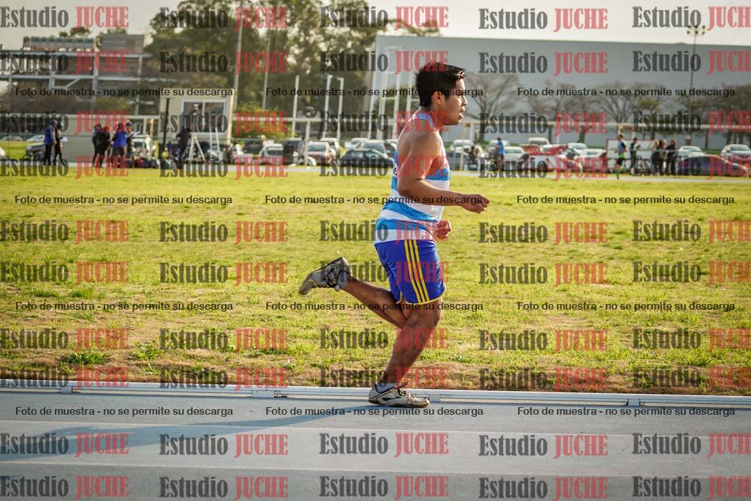 Fotos de los 3000 m llanos de varones