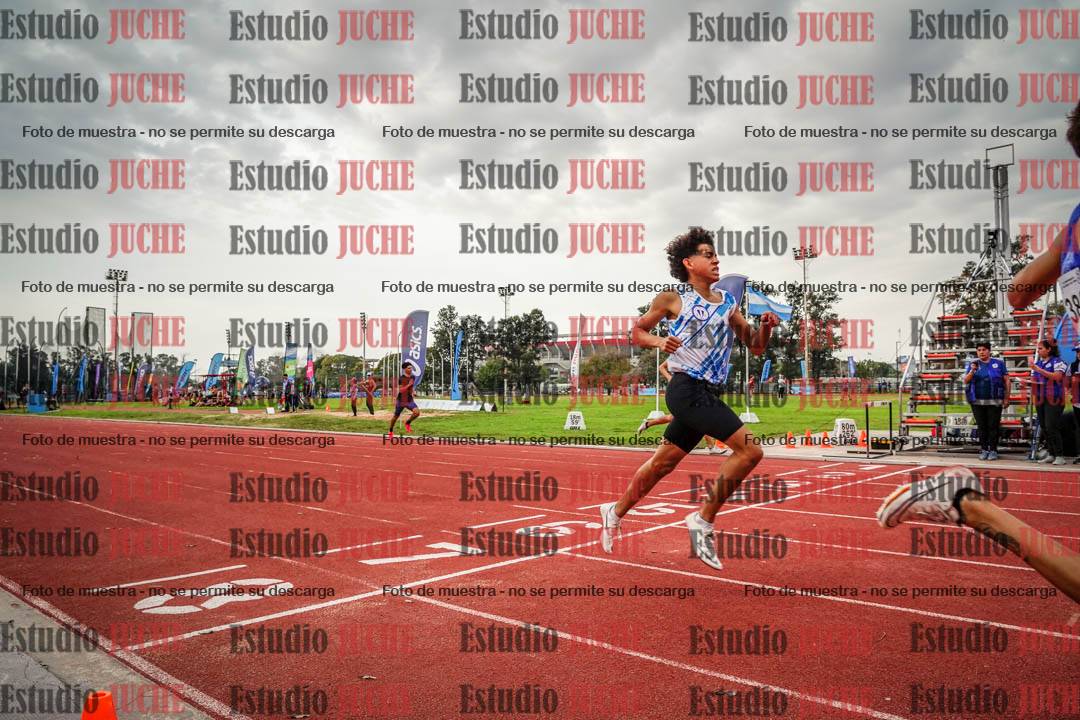 Fotos de los 400 m llanos de varones - FINAL