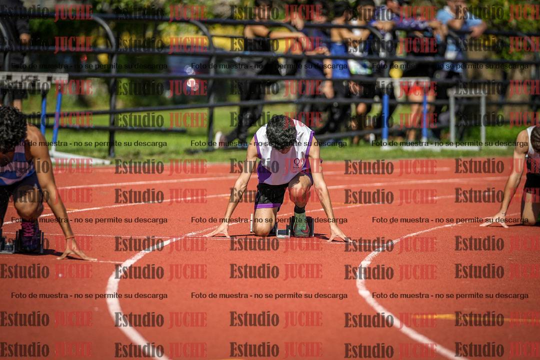 Fotos de los 200 m llanos de varones