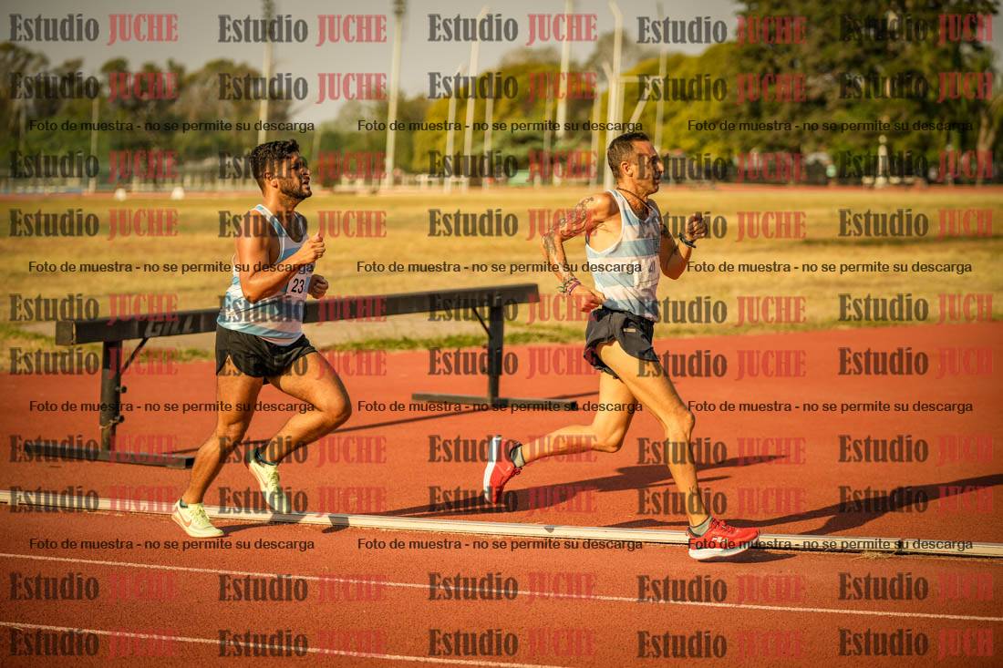 Fotos de los 1500 m llanos de varones