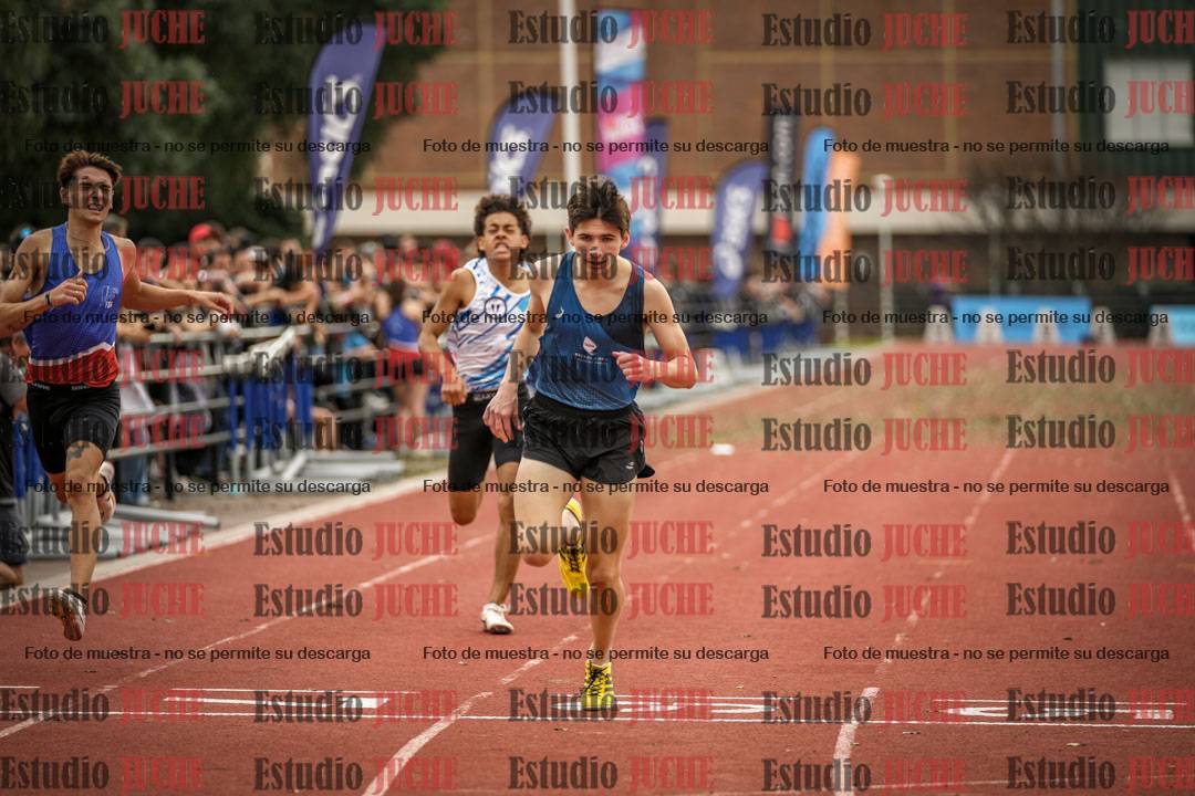 Fotos de los 400 m llanos de varones - FINAL