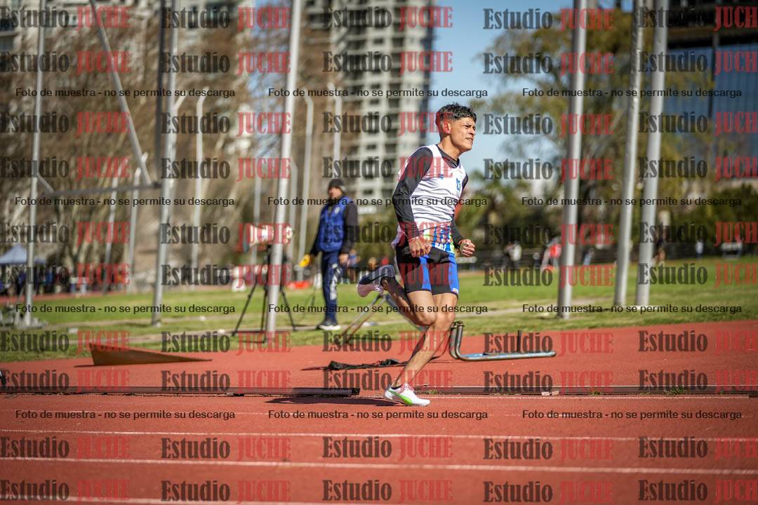 Fotos de los 200 m llanos de varones