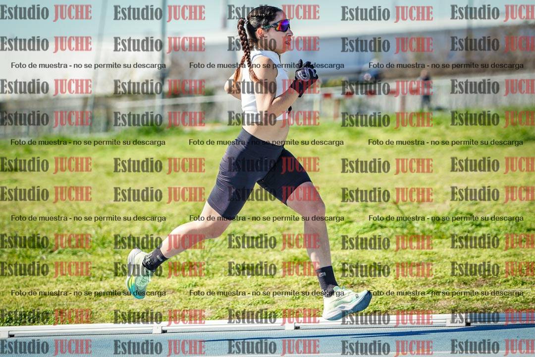Fotos de los 5000 m llanos de mujeres y varones