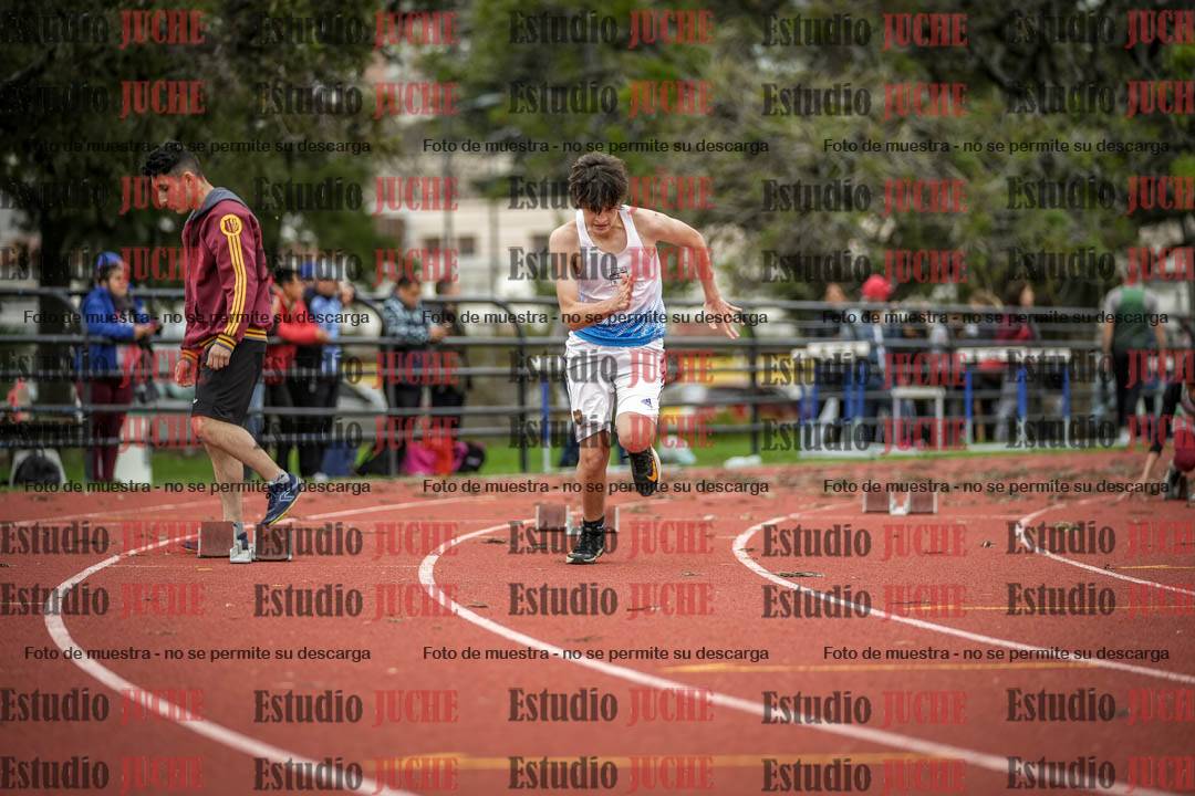 Fotos de los 200 m llanos de varones
