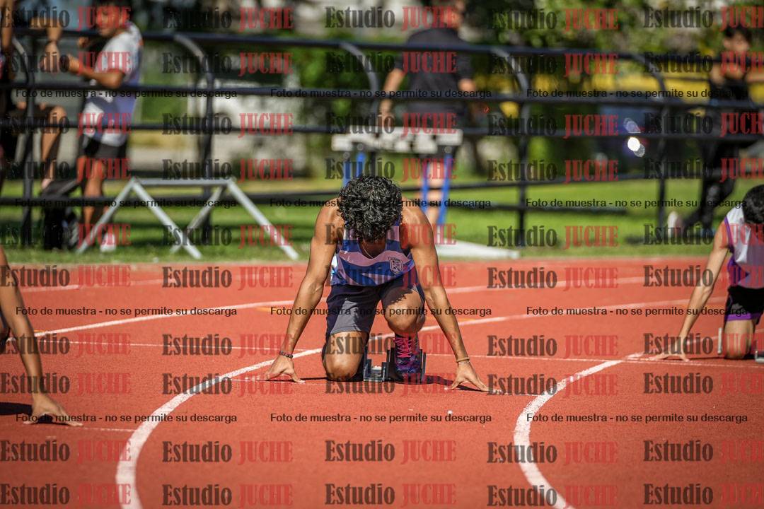 Fotos de los 200 m llanos de varones