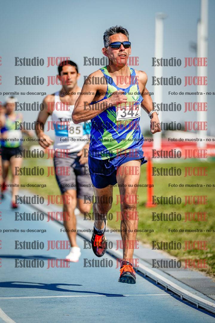 Fotos de los 3000 m llanos de varones