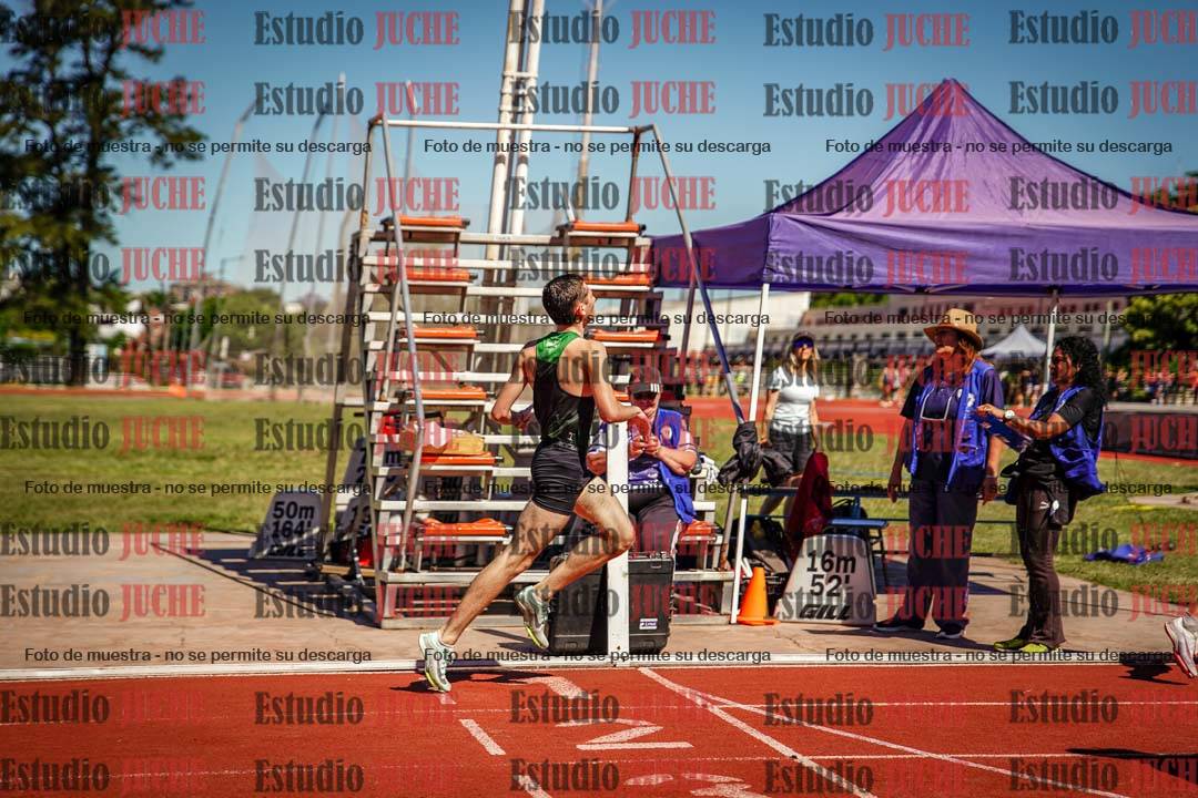 Fotos de los 800 m llanos de varones