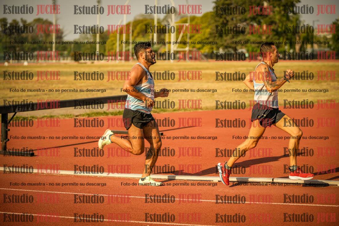 Fotos de los 1500 m llanos de varones