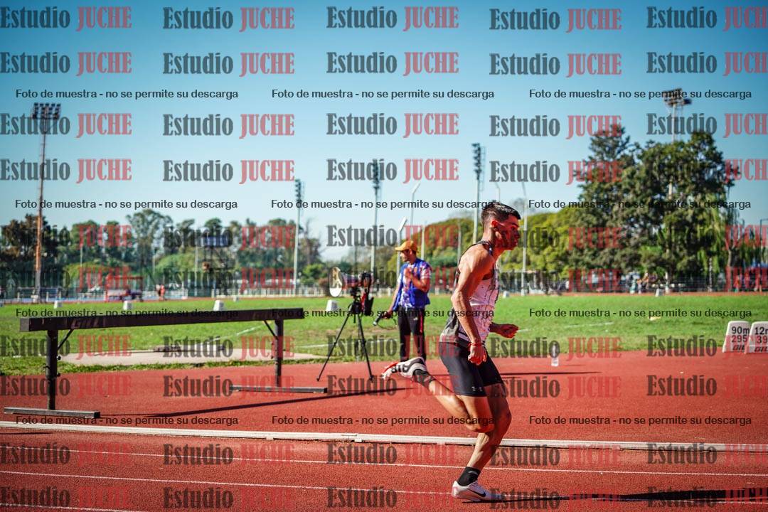 Fotos de los 400 m llanos de varones