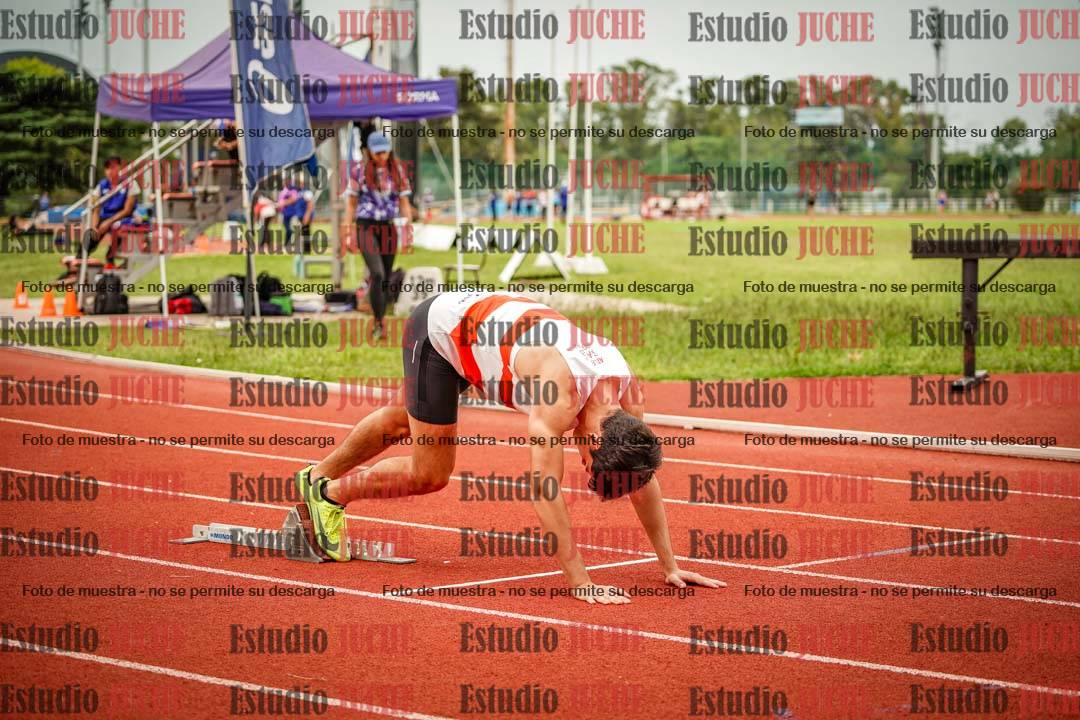Fotos de los 400 m llanos de varones