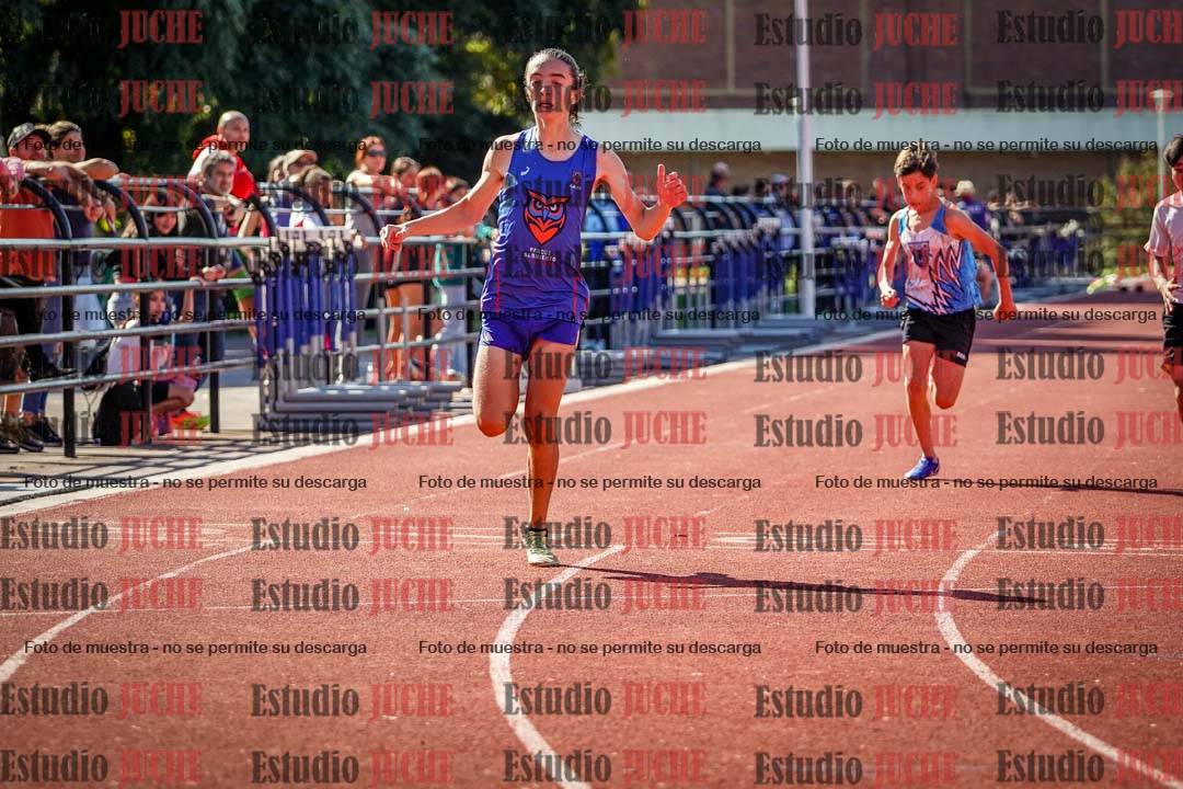 Fotos de los 80 m de varones