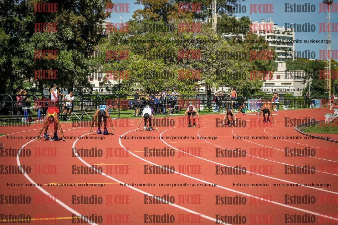 Fotos de los 200 m llanos de varones