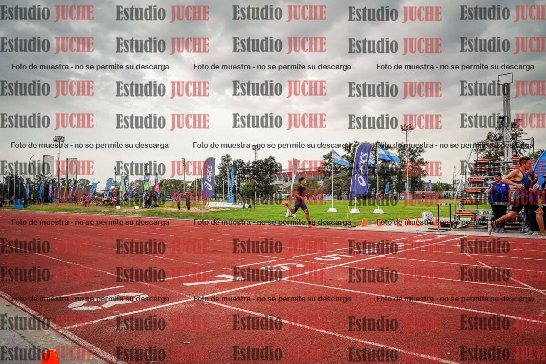 Fotos de los 400 m llanos de varones - FINAL